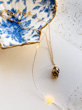 Load image into Gallery viewer, Dark Coastal Shell Necklace