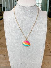 Load image into Gallery viewer, Tye Dye Shell Necklace
