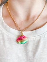 Load image into Gallery viewer, Tye Dye Shell Necklace
